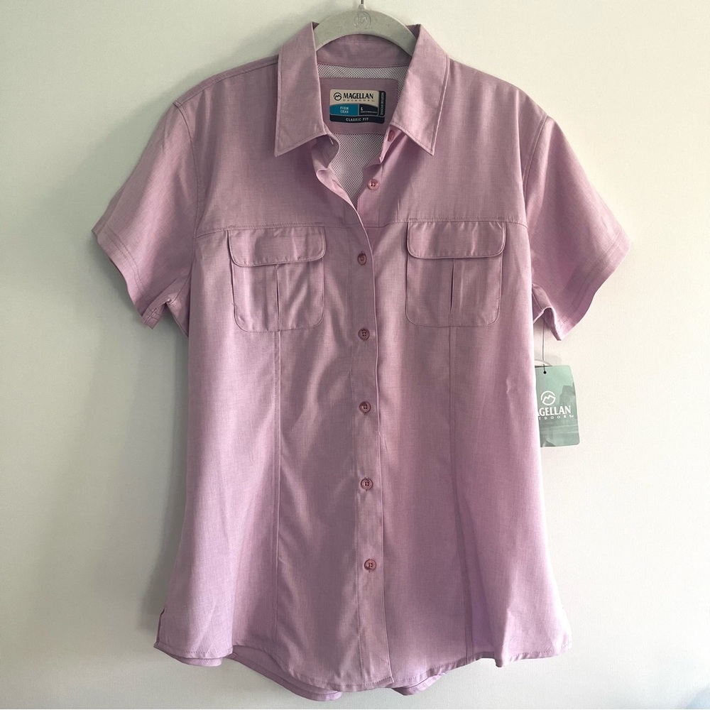 Magellan Outdoors Women’s Fish Gear Classic Fit Short Sleeved Button Down Large